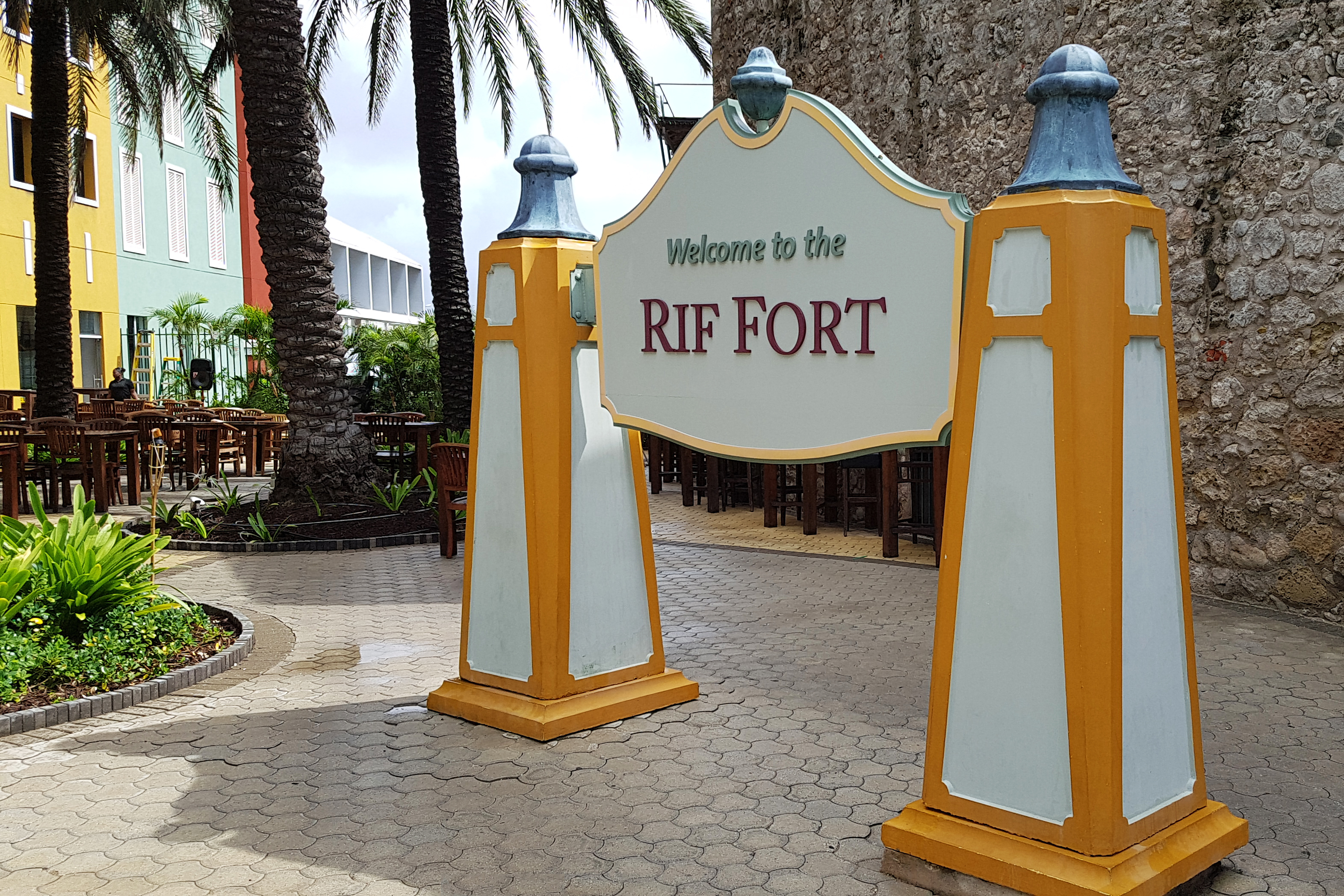 2018-01-18 - 11-29-25 - Willemstad Rif Fort